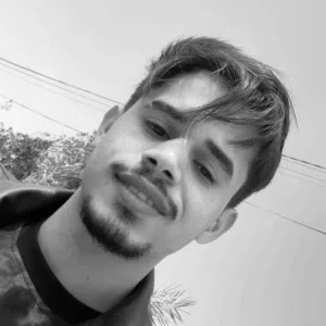 علي 