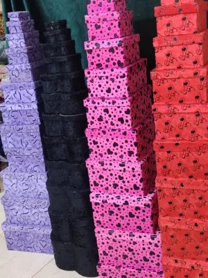 صناديق هدايا