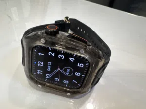 Apple Watch Nike Series 7 45mm + أكثر من 8 أساور وإكسسوارات + حماية كاملة