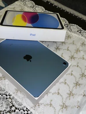 iPad 10th Generation 64GB Blue - بحالة ممتازة