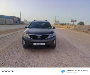 Used Kia Sorento in Tripoli