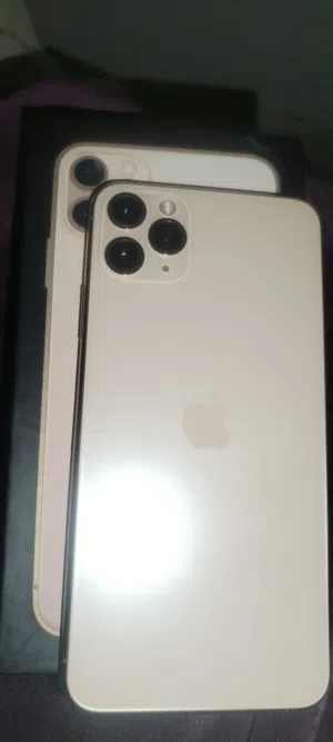 good condition battery 75% cleen phone