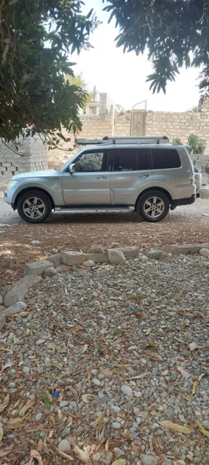 Used Mitsubishi Pajero in Muscat