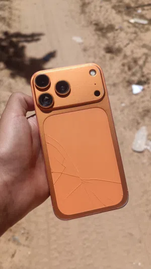 Apple iPhone XR 64 GB in Tripoli