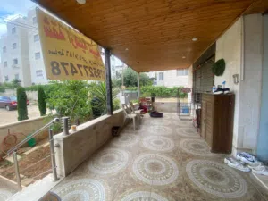 186 m2 3 Bedrooms Apartments for Sale in Amman Al Jandaweel
