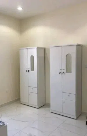 يوجد لدينا جميع انواع  الدولاب  2باب و3باب و6باب و8باب  جديد  بجميع  الألوان  لتواصل رسنا  وتس