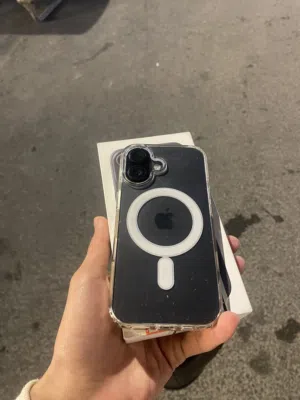 Apple iPhone 16 128 GB in Amman