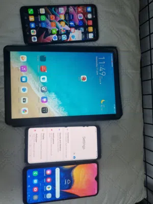 3 mobile 1 tab all sell urgently