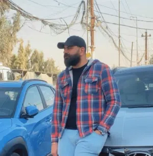 مصطفى اموري 