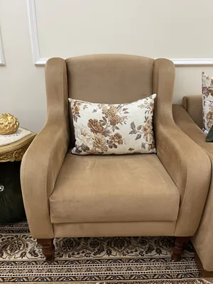 Living Room Furniture . Used1