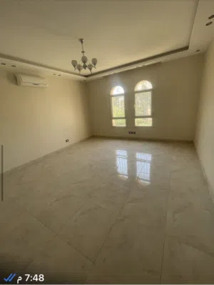 303 m2 5 Bedrooms Villa for Rent in Giza Sheikh Zayed