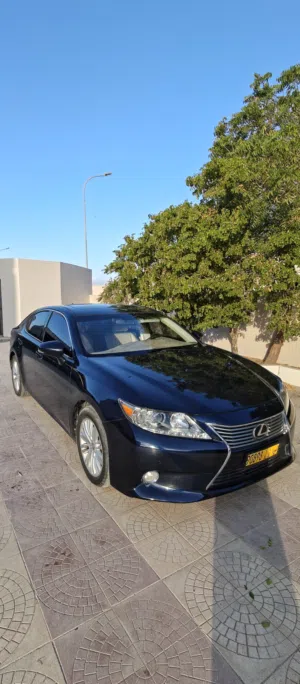 Used Lexus ES in Dhofar