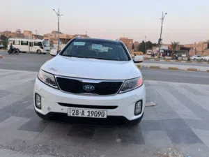 سورنتو فول مواصفات 1/1وارد خليجي كفاله عامه فقط بارد بسيط مقدمه البنيد باسمي تحويل شوكت متريد