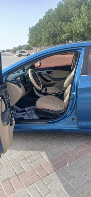 Used Hyundai Elantra in Al Sharqiya