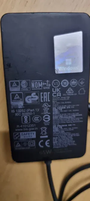 Microsoft surface pro adapter