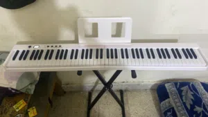 Piano bx20 Guitar yamaha c40