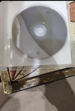 شريط درايفر نظيف وشغال والسعر 30 (السبب:بيع مستعجل احتاج فلوسه)