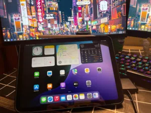 IPad 10  64G - ايباد 10 64 جيجا اخو الجديد مع كرتونة وملحقاته كاملة بسعر لقطة!