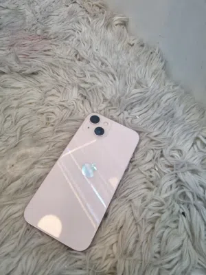 iPhone 13 //128Gag //battery:72. ايفون 13 عادي بحاله ممتازه. 128//مساحه