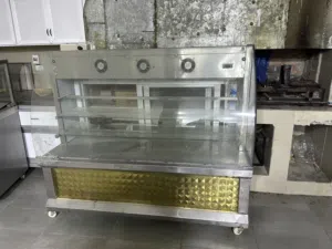 ثلاجه عرض حلويات او معجنات ستالستيل طبي