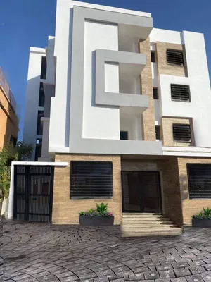 450 m2 . Agent2