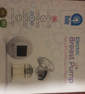 اغراض بيبي شفاط حليب للبيع استخدام قليل جدا و  شنته أطفال و كار سيت ( كوت )