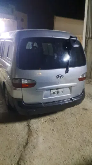 باص h1 الفار