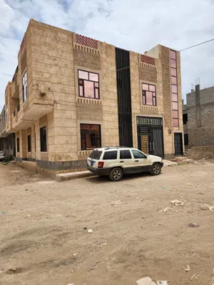 Building for Sale in Sana'a Sheikh Zayed Street
