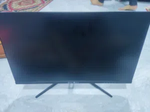 شاشه جيم اون 180هرتز بدون حواف