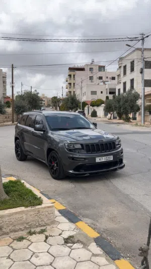 Used Jeep Grand Cherokee in Amman