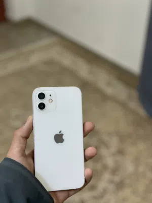 Apple iPhone 12 64 GB in Al Dakhiliya
