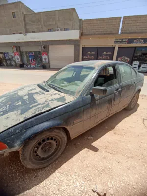 بي ام i318
