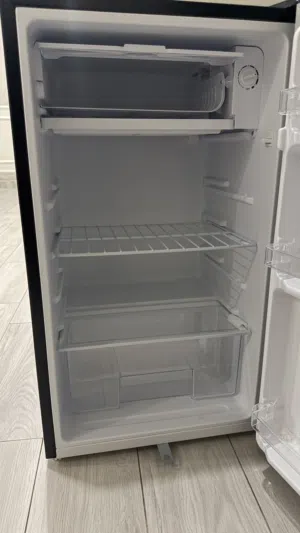ثلاجة صغيره استعمال خفيف
