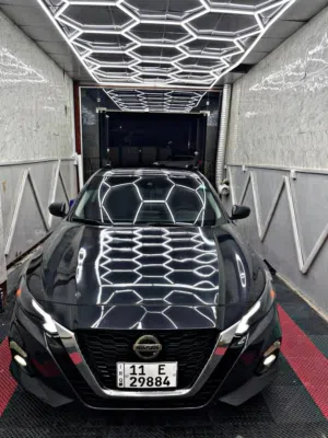NISSAIN ALTIMA 2022 SV  68MILE   -نقط عمياء -رادار تصادم امامي خلفي -شاشه كبيره كار بلي اندرويد اوتو