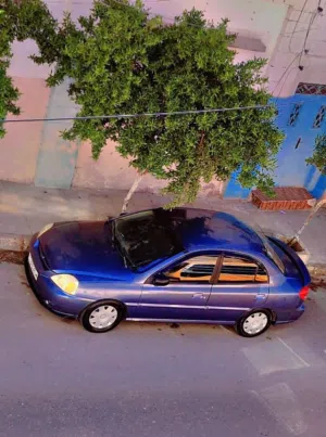 كيا ريو 2004