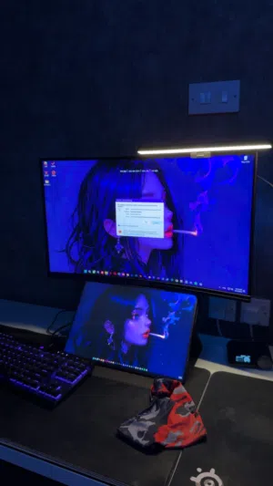 للبيع شاشة قيمنق Sades 280Hz IPS.. نظيفة جداً