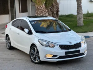 Used Kia K3 in Tripoli