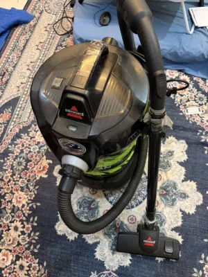 Bissell Vacuum Cleaners for sale in Jeddah