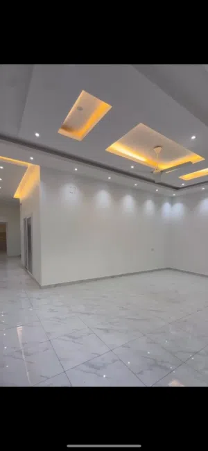 نزلنا ف السعر وصارت سعرها ما تتقوت فله جديده للبيع ع موقع مميز وقريبه من الخدمات
