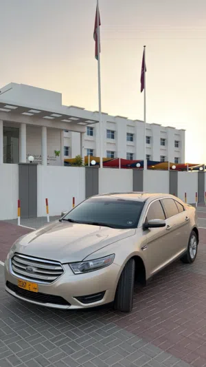 Used Ford Taurus in Al Batinah