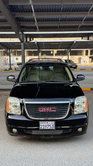 Used GMC Yukon in Central Governorate