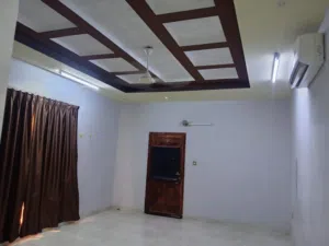 للإيجار غرف مفروشه وغير مفروشه في المعبيله الجنوبيه