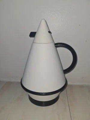 ابريق حفظ حراره شاي أو قهوه صناعه ياباني قديم