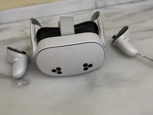 Vr مستعمل نضيف