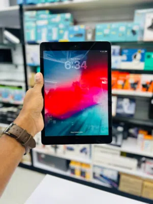 Apple iPad 8th Generation in Muscat / Used Condition
