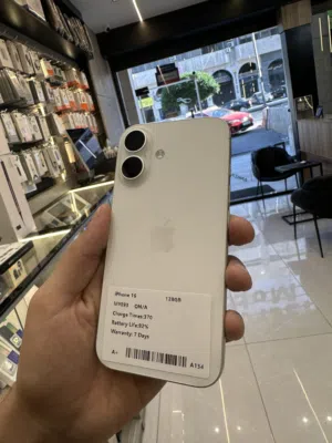 iPhone 16 128GB White  بطارية 92%  سعر لا يتكرر