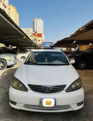 Toyota Camry 2005 GLI with Sunroof