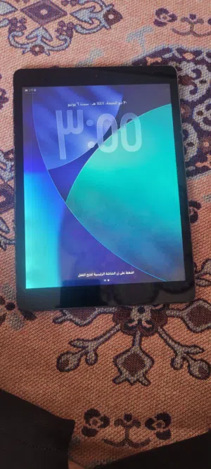 ايباد ابل الجيل التاسع بذاكره 256 عرطه جداً جداً البيع للحاجه