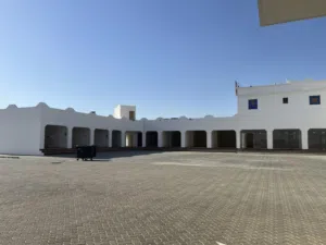 محلات للايجار بمحطة نفط عمان