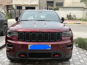 جيب كراند شيروكي2019 للبيع